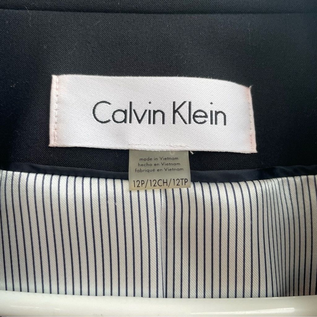 Calvin Klein Calvin Klein Flap-Pocket Two-Button Blazer Size 12P Size XL / US 12-14 / IT 48-50 - 11 Thumbnail