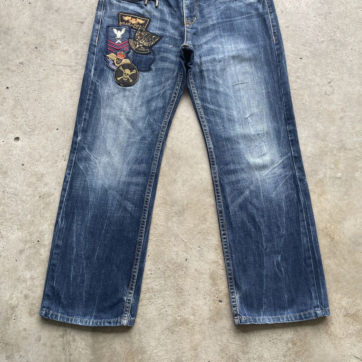 Japanese Brand Vintage Japan Patch Faded Jeans Embroidery Denim Pants Baggy Size US 33 - 5 Thumbnail