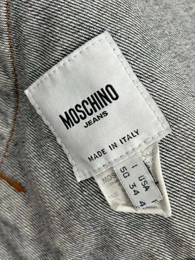Moschino 1990s Moschino Faded Blue Grey Denim Jacket Size US L / EU 52-54 / 3 - 10 Thumbnail