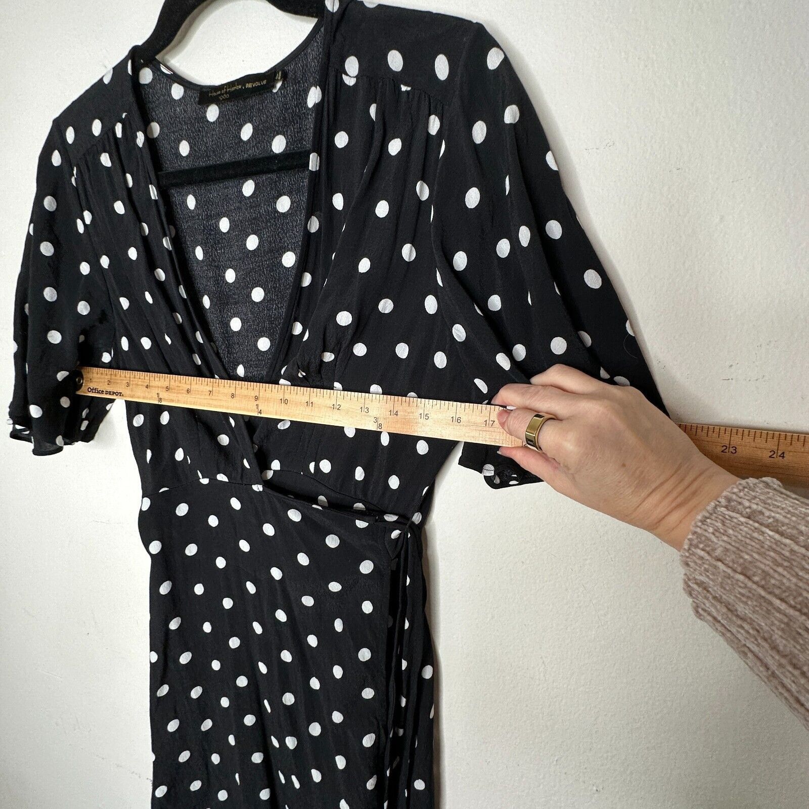House of Harlow House of Harlow Polka Dot Harper Wrap Mini V-neck Tie L Size L / US 10 / IT 46 - 13 Thumbnail