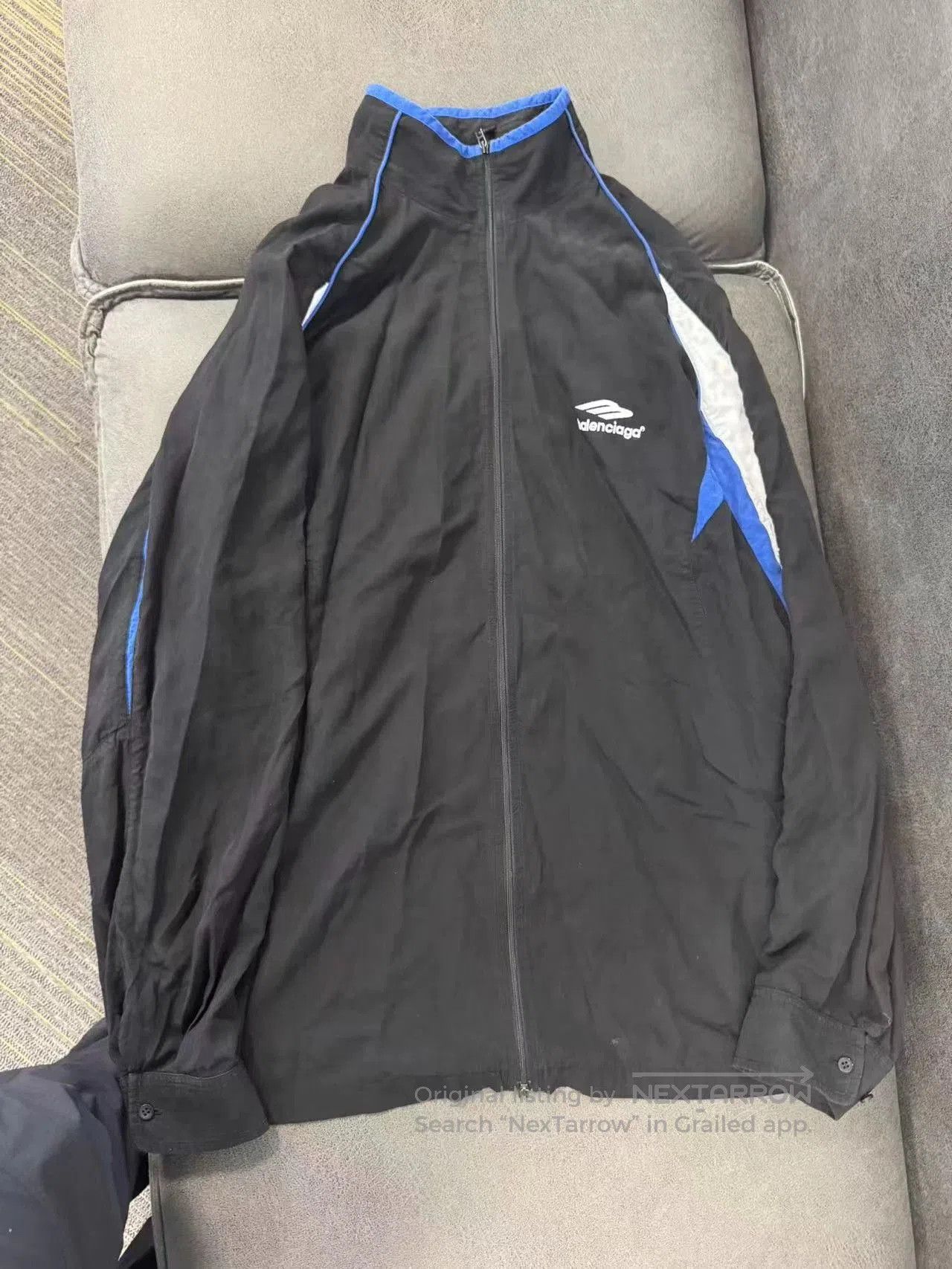 Balenciaga Balenciaga SS23 3B Logo Embroidered Jacket. Size US S / EU 44-46 / 1 - 1 Thumbnail