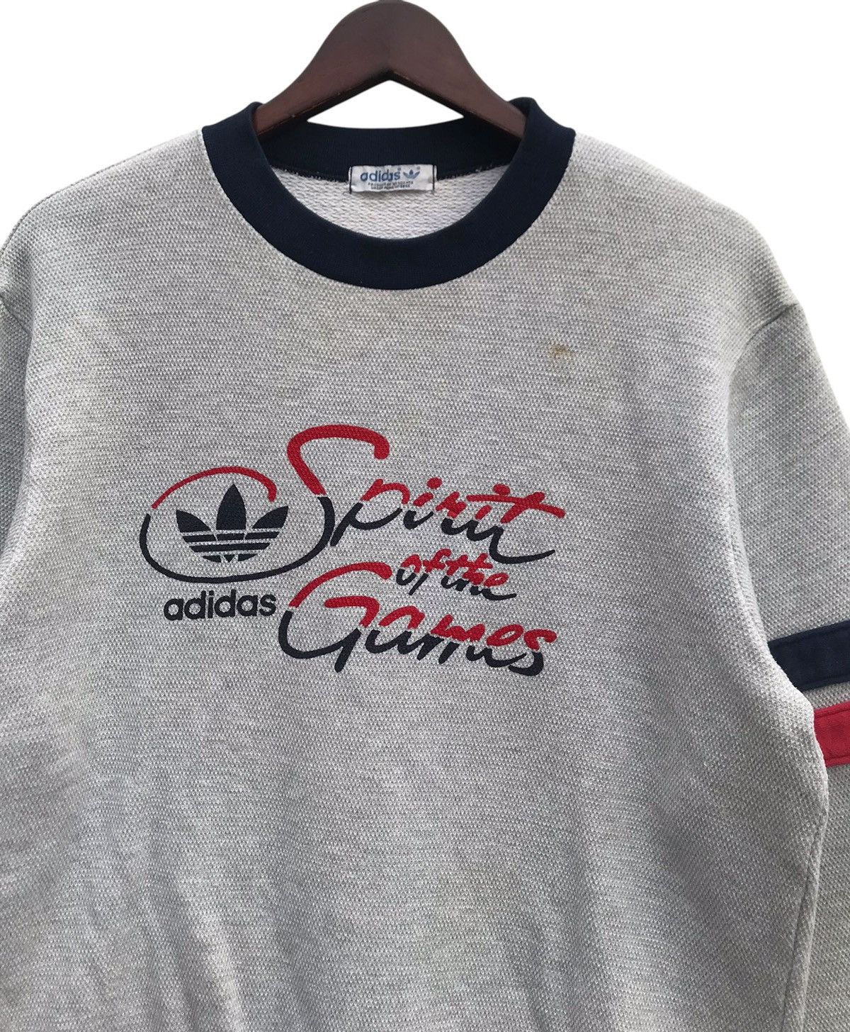 Vintage Vintage 90s Adidas Japan Sweatshirt ( STAINS ) Size US M / EU 48-50 / 2 - 2 Thumbnail