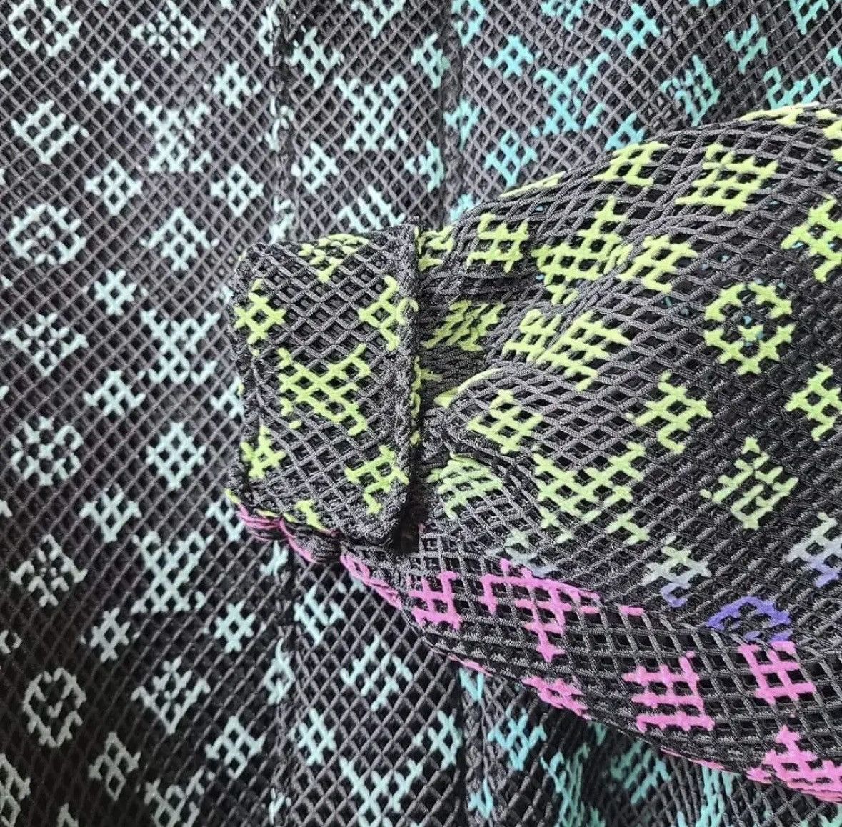 Louis Vuitton Louis Vuitton Gradient Monogram Mesh Size US M / EU 48-50 / 2 - 4 Thumbnail