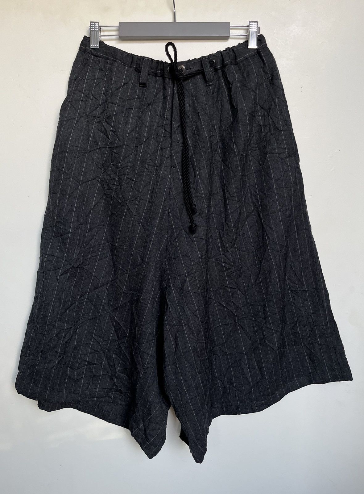 Y's × Yohji Yamamoto Vintage Wide Pinstripe Hakama Pants Size 27" / US 4 / IT 40 - 1 Thumbnail