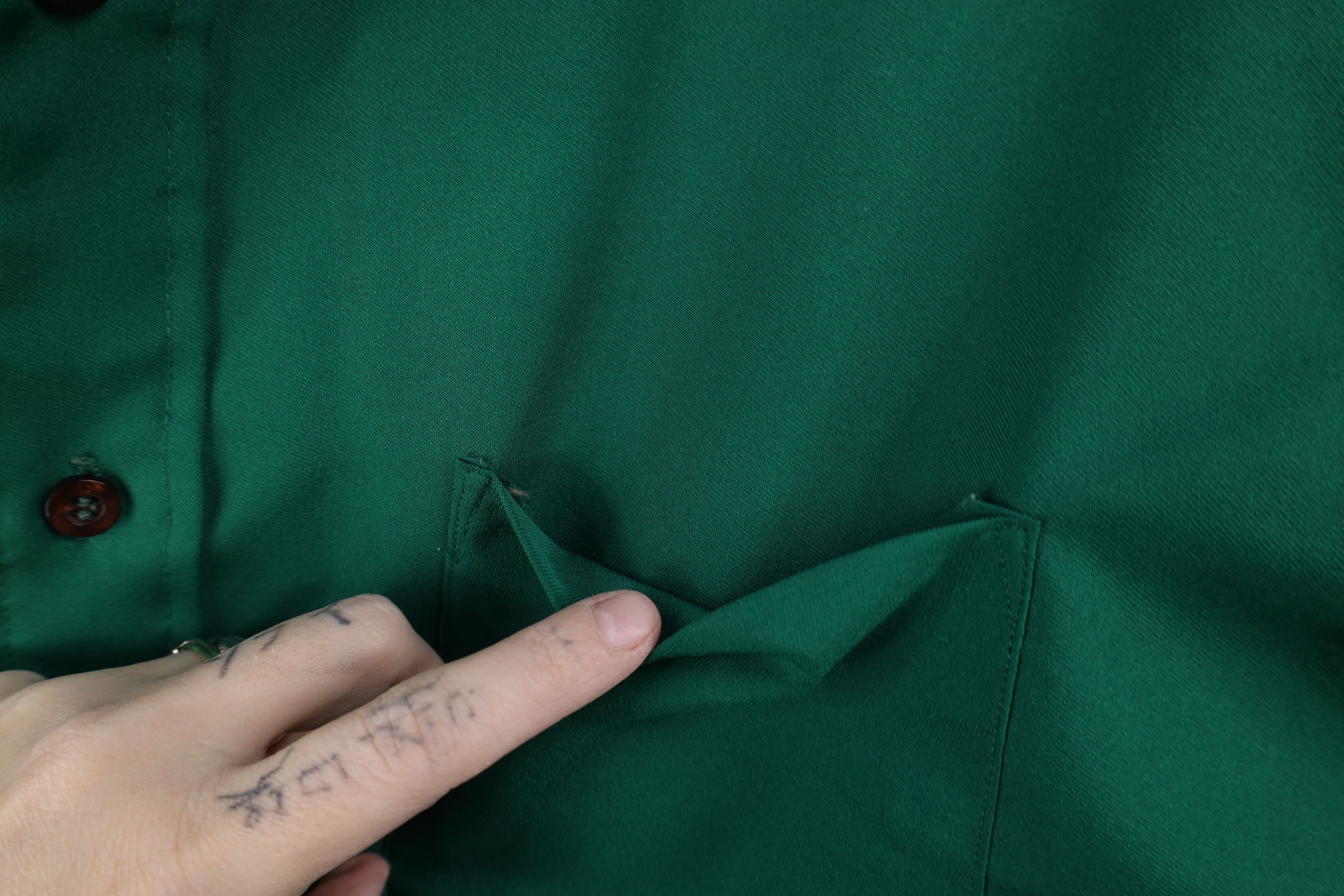 Vintage Vintage 70s Streetwear Knit Collared Button Shirt Green USA Size US M / EU 48-50 / 2 - 4 Thumbnail