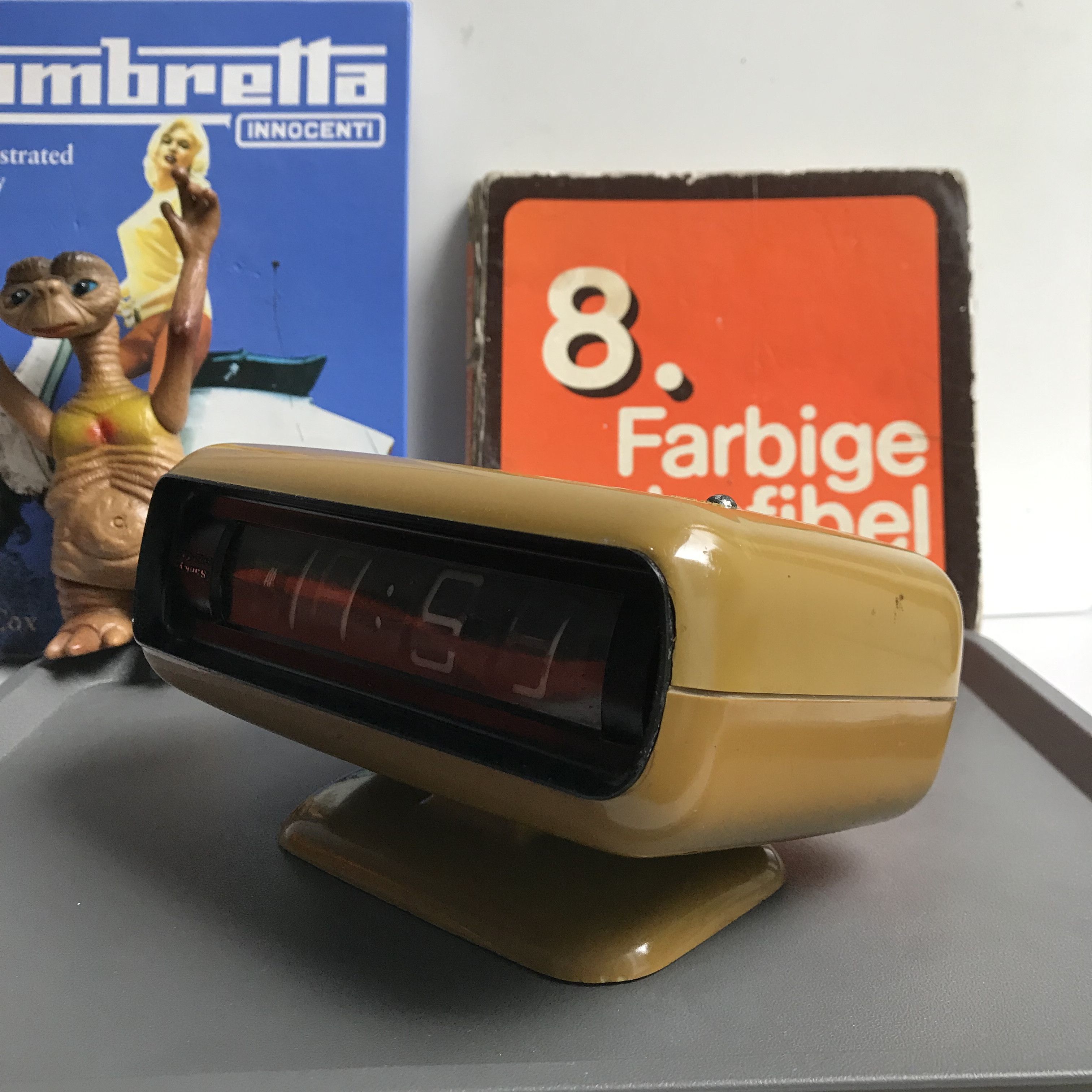 Vintage Vintage Space Age alarm clock Sankyo Digi Glo Flip Flop Size ONE SIZE - 11 Thumbnail