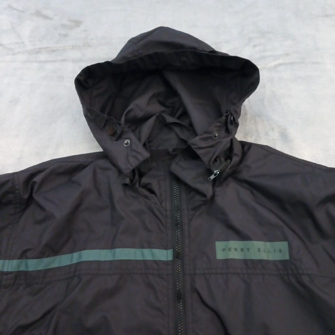 Perry Ellis Perry Ellis Portfolio Jacket Mens Medium Black Nylon Windbreaker Size US M / EU 48-50 / 2 - 2 Thumbnail