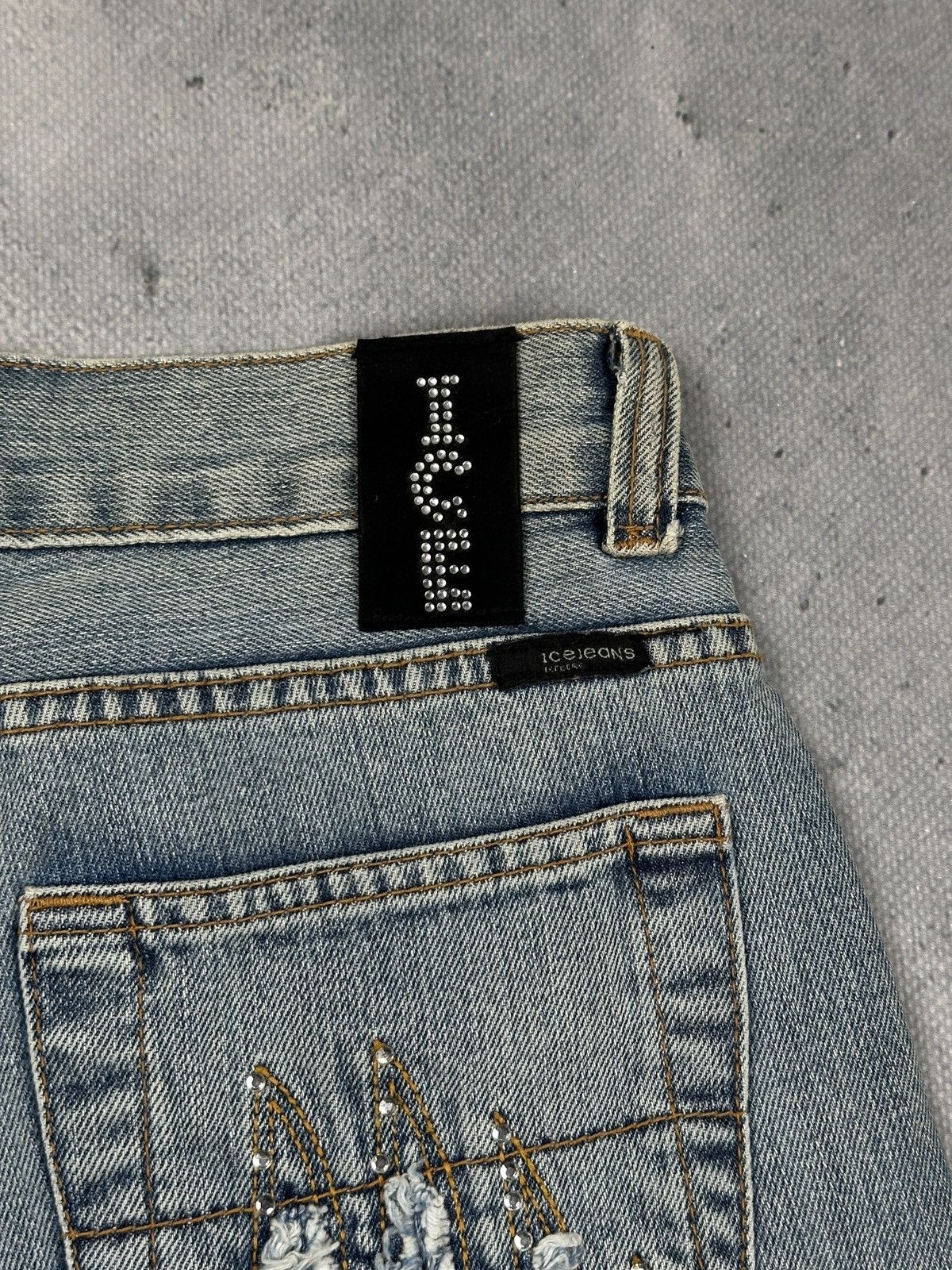 Iceberg Iceberg Distressed Rhinestone Y2K Archive Denim Jeans Italy Size 31" - 16 Thumbnail