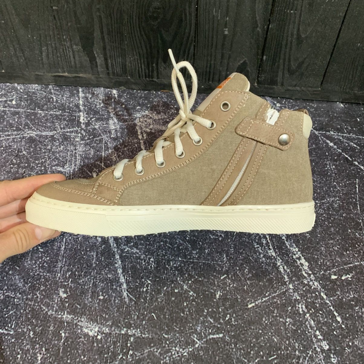 Roberto Cavalli Roberto Cavalli Women’s High Top Sneakers 37 Size Size US 7 / IT 37 - 9 Thumbnail