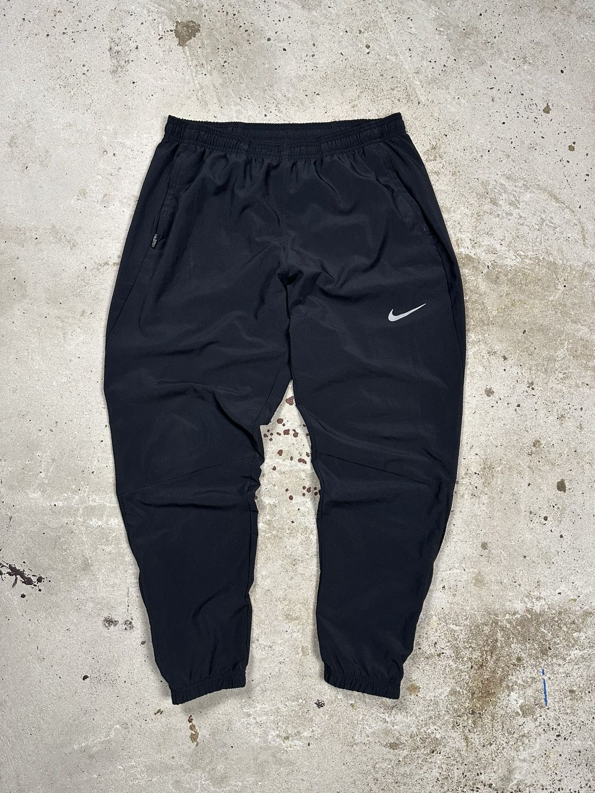Nike Vintage Y2K Nike Black Baggy Track Pants Swoosh usa rare Size US 34 / EU 50 - 1 Thumbnail