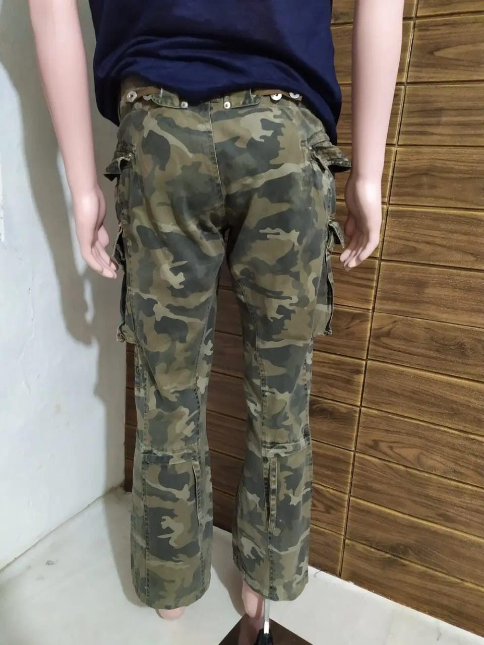 Japanese Brand Daily News Cargo Multipocket Camo Flared Pants Size US 29 - 12 Thumbnail