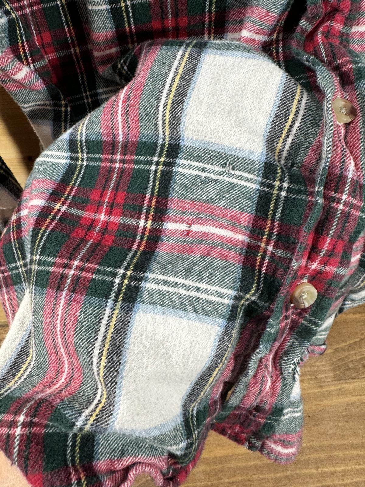 Redhead RedHead Men's Size Medium Plaid Flannel Button-Up Shirt Size US L / EU 52-54 / 3 - 6 Thumbnail