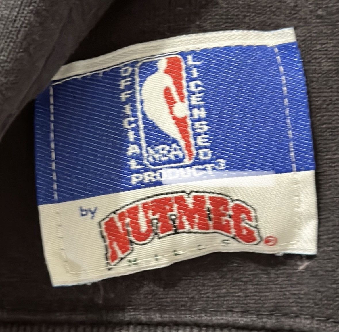 Nutmeg JORDAN/CHICAGO BULLS from THE 90’s | CLEAN | VINTAGE | RARE Size US XL / EU 56 / 4 - 3 Thumbnail