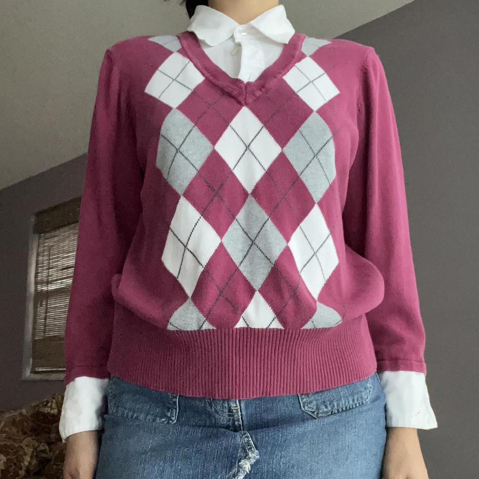Van Heusen Pink and grey argyle sweater with white collar Size M / US 6-8 / IT 42-44 - 3 Thumbnail