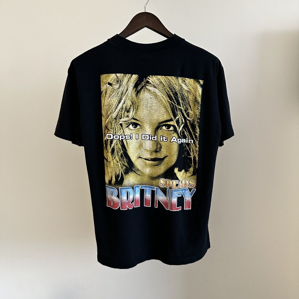 Vintage Vintage 90s Britney Spears Shirt Size L Size US L / EU 52-54 / 3 - 6 Thumbnail
