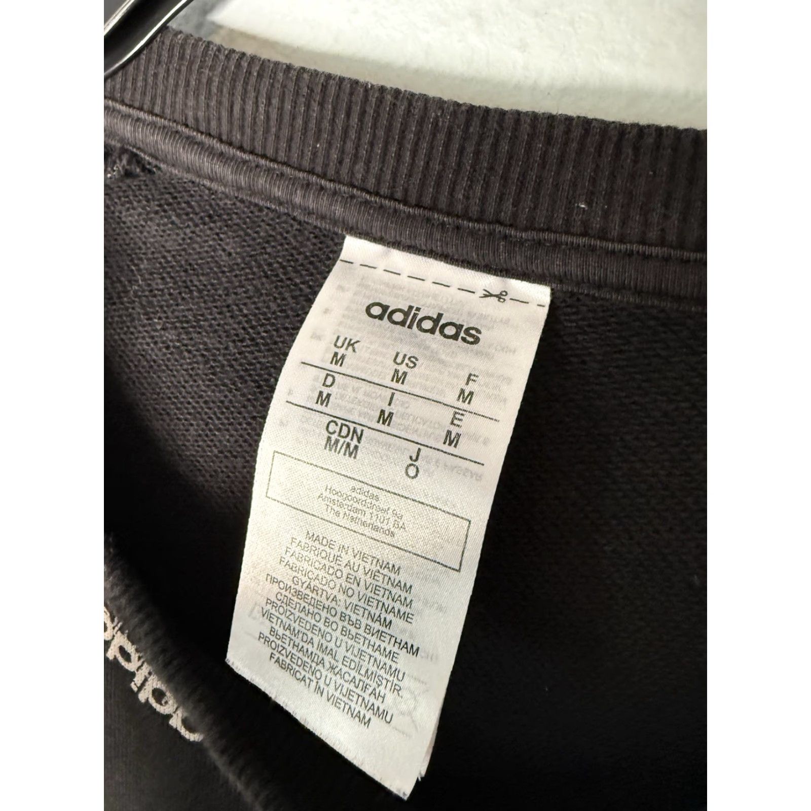 Adidas adidas Sweatshirt Mens Medium Crewneck Black Long Sleeve All Over Print Pullover Size US M / EU 48-50 / 2 - 4 Thumbnail