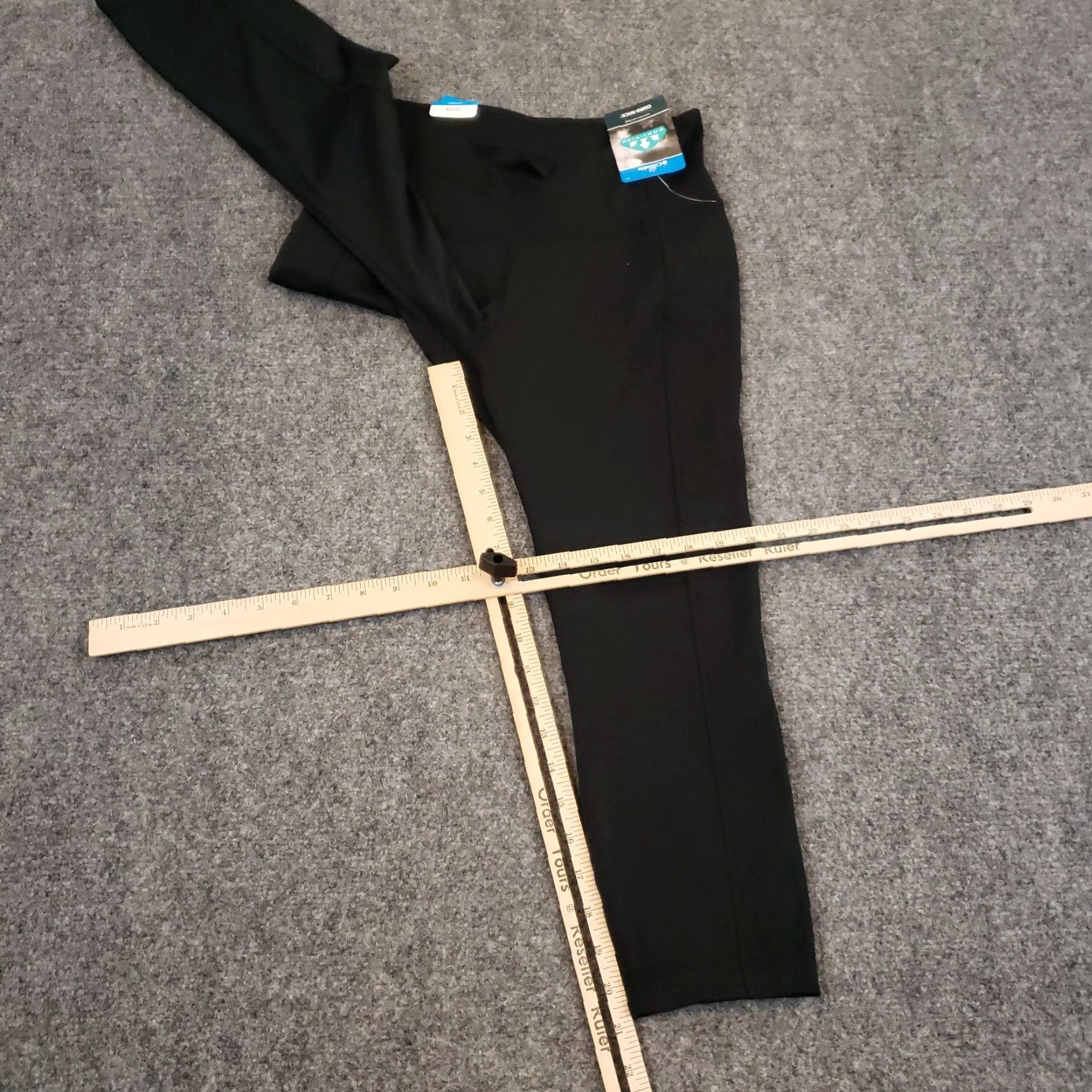 Vintage Columbia Leggings Womens Capri Capris Black Performance Fit Stretch Comfort Size 32" / US 10 / IT 46 - 2 Thumbnail