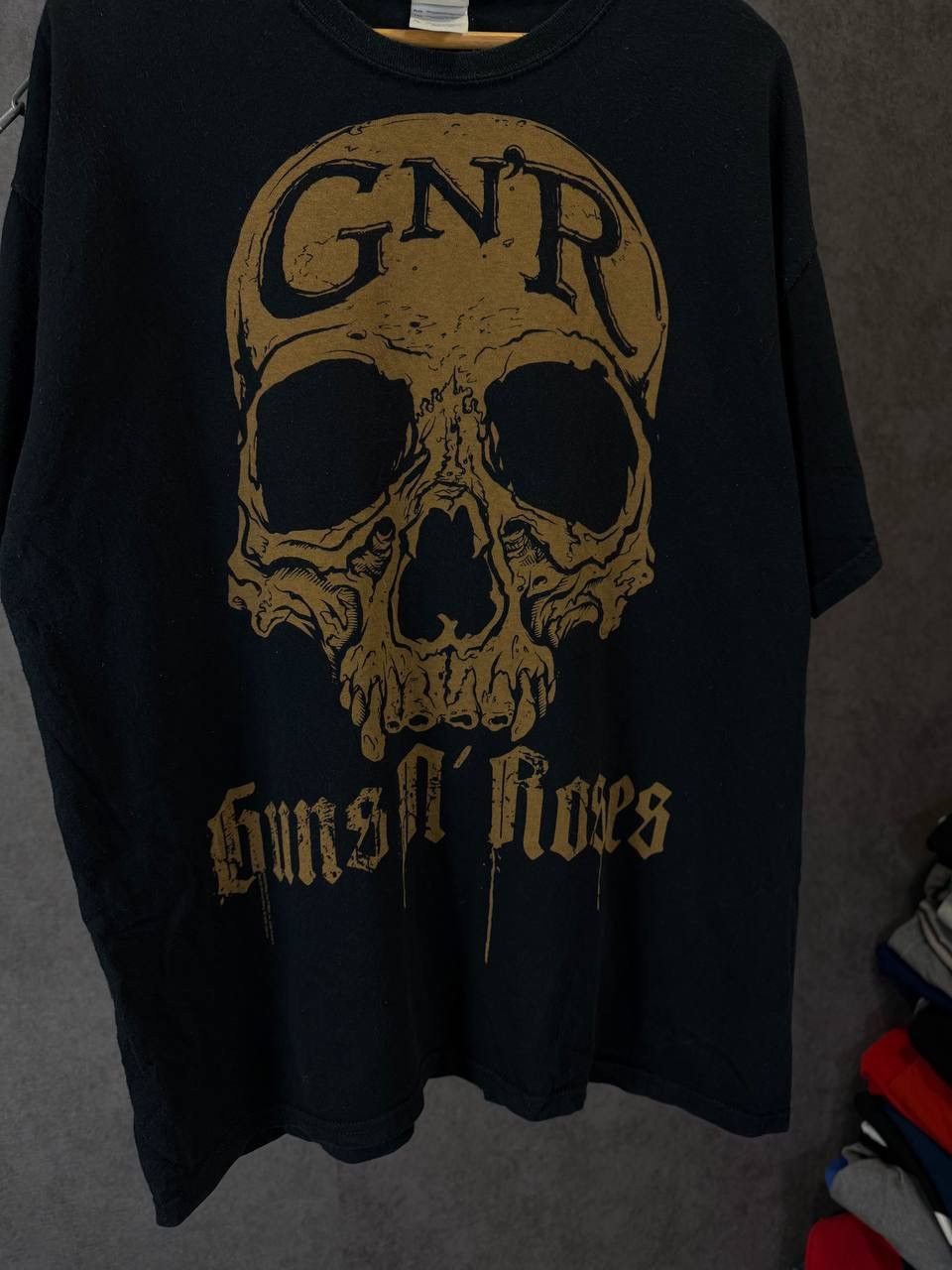 Guns N' Roses Guns N Roses 2009 rock band tee Size US XL / EU 56 / 4 - 3 Thumbnail