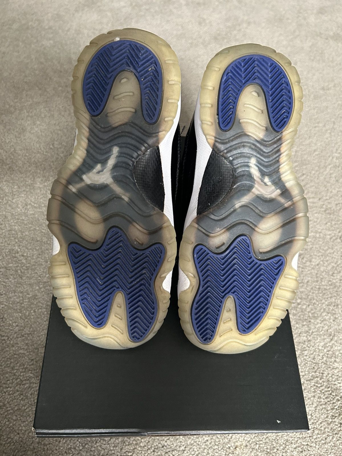 Jordan Brand × Nike Air Jordan 11 Retro Space Jam 3.5Y Size US 5 / IT 35 - 7 Thumbnail