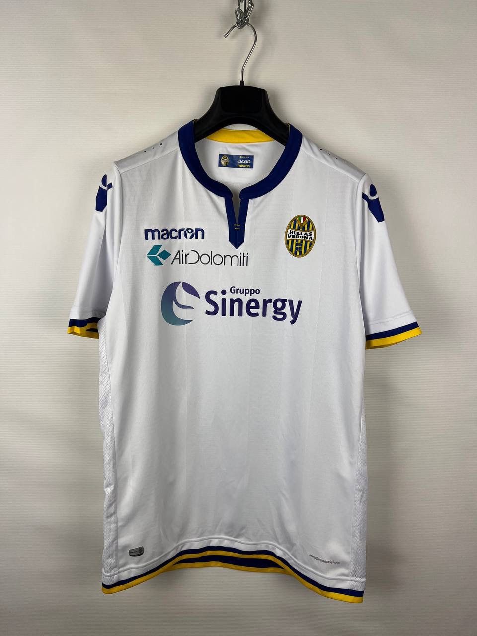 Other Hellas Verona Macron 2018/19 away jersey size XL Size US XL / EU 56 / 4 - 1 Thumbnail