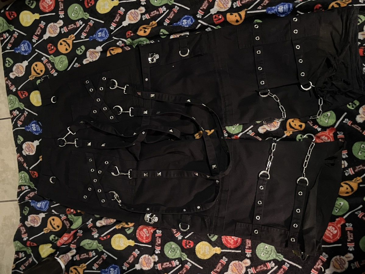 Tripp NYC Tripp NYC black pants skulls with chains Size US 30 / EU 46 - 2 Thumbnail