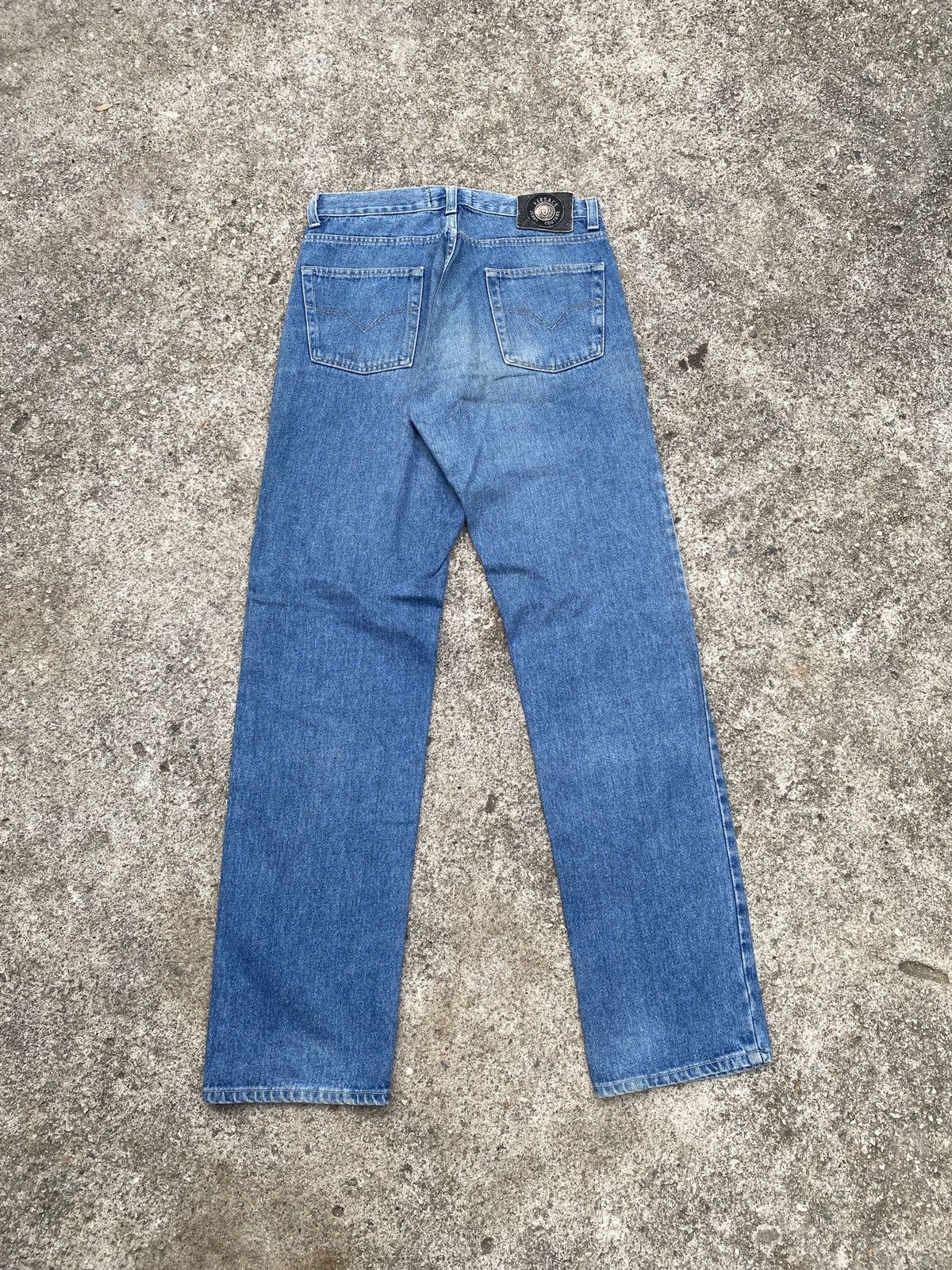 Versace × Versace Jeans Couture Vintage 90’s Versace Jeans Couture Faded Blue Denim Size US 30 / EU 46 - 2 Thumbnail