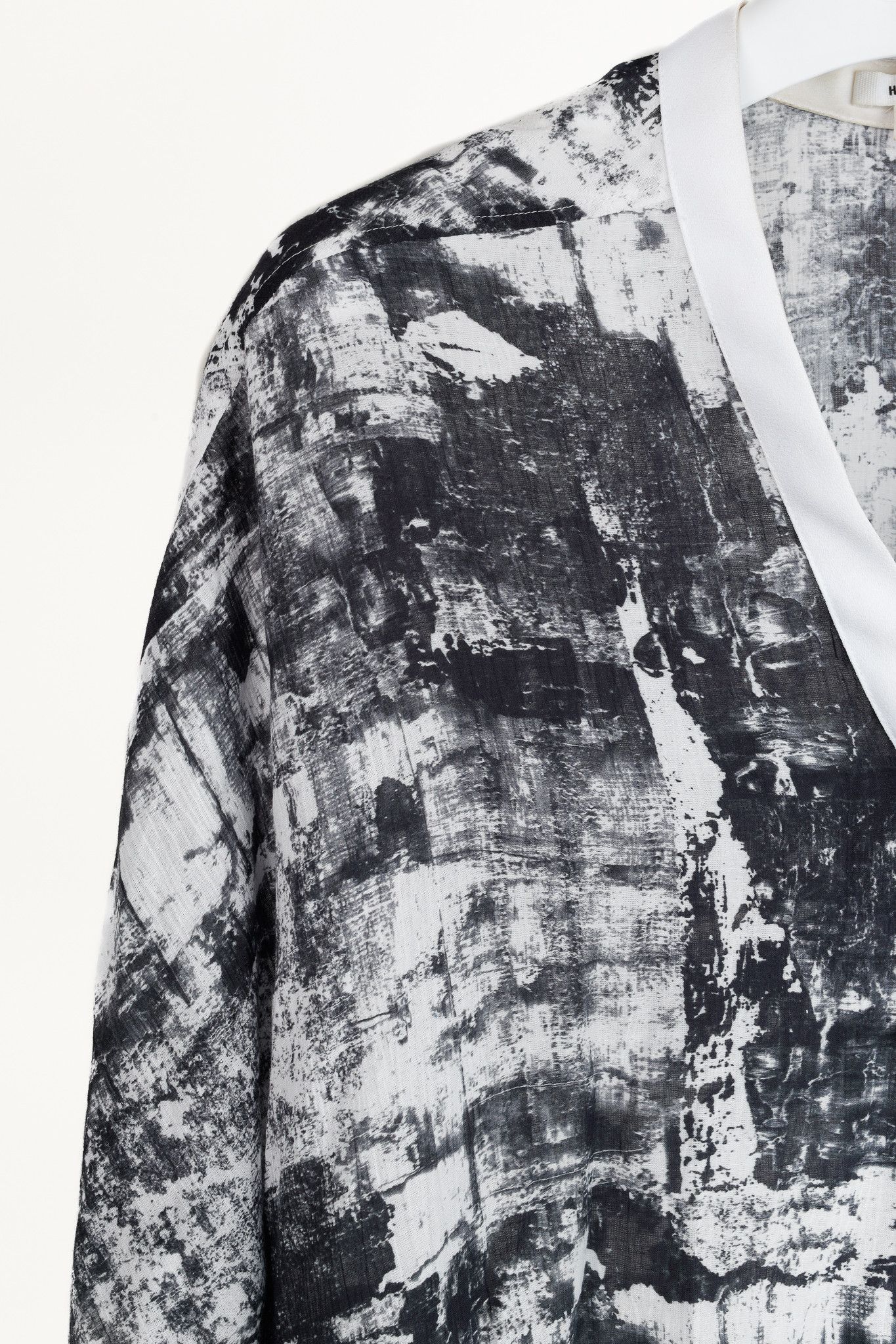 Helmut Lang Helmut Lang Abstract Crepe Cropped Dolman-Sleeve Blouse Size S / US 4 / IT 40 - 5 Thumbnail