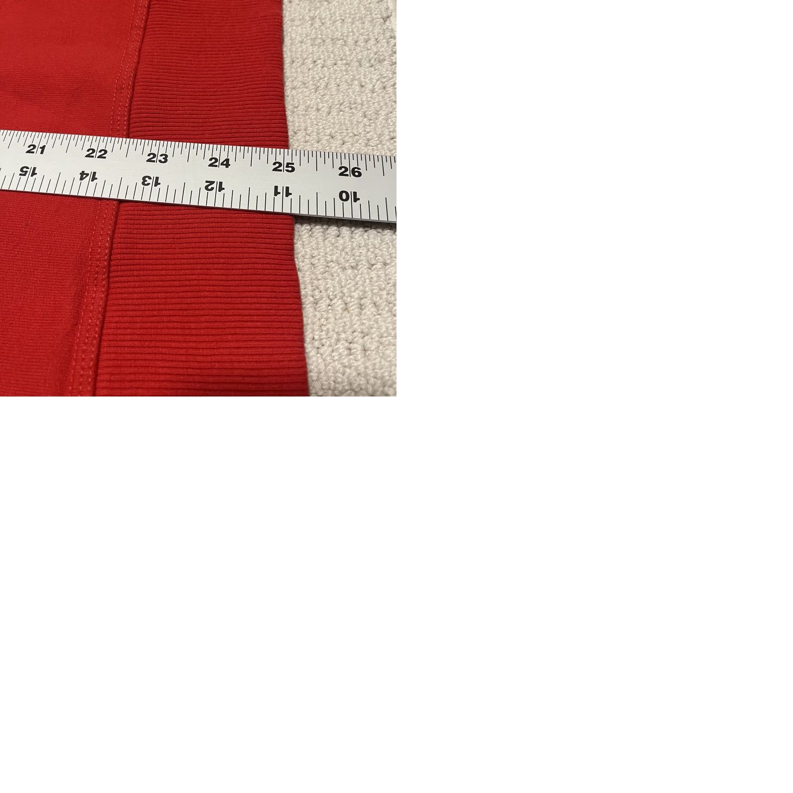 Champion Champion Hoodie Mens Small Red Embroidered Logo Pullover Sweatshirt Vintage Knit Cotton Polyester Heavyweight Hooded Pockets Classic Sports Logo Mens Size US S / EU 44-46 / 1 - 9 Thumbnail