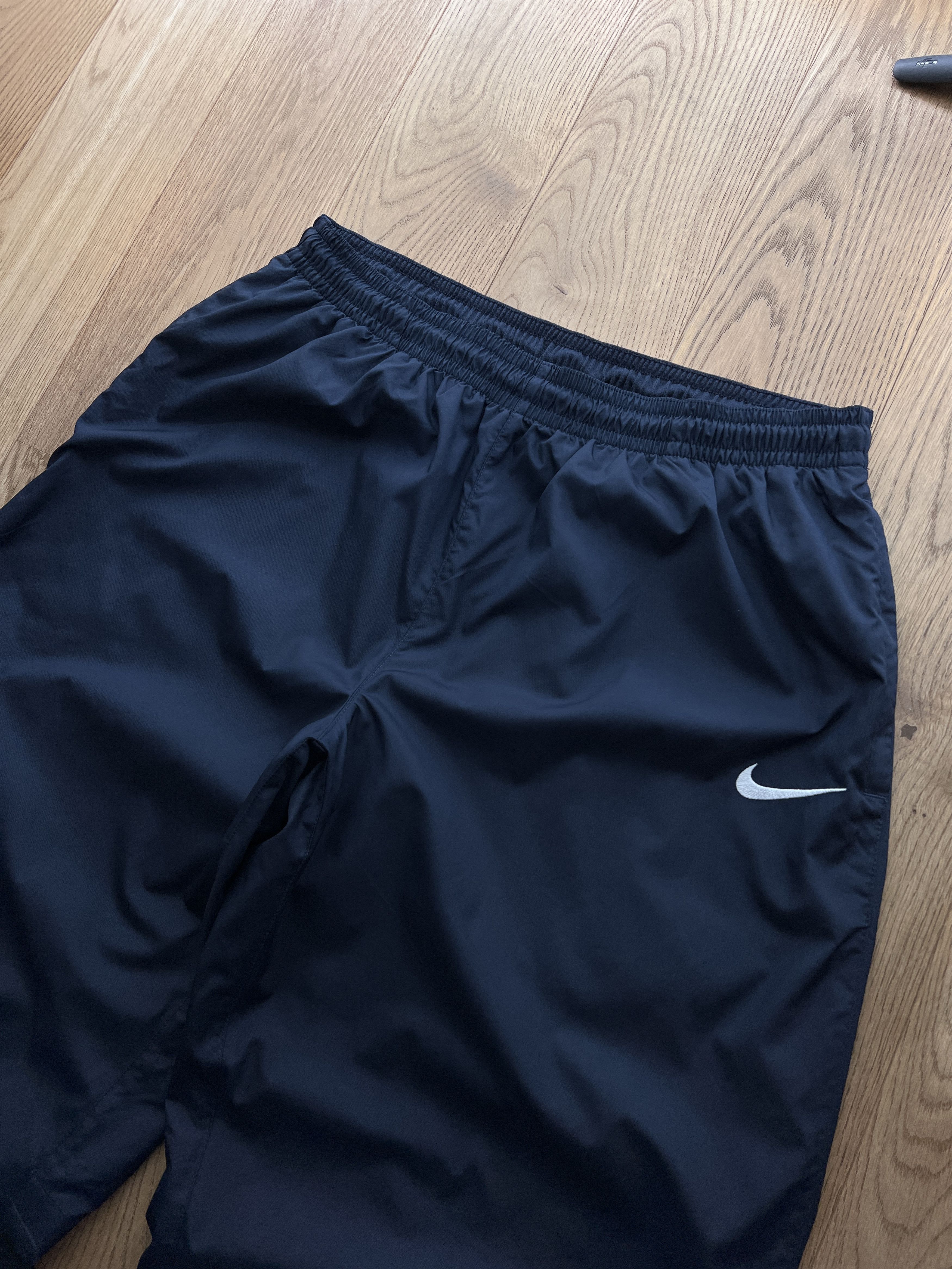 パンツ 00s nike buggy wide nylon pants y2k teck Baggy Nike 2000s wide nylon track pants rap hip hop swoosh