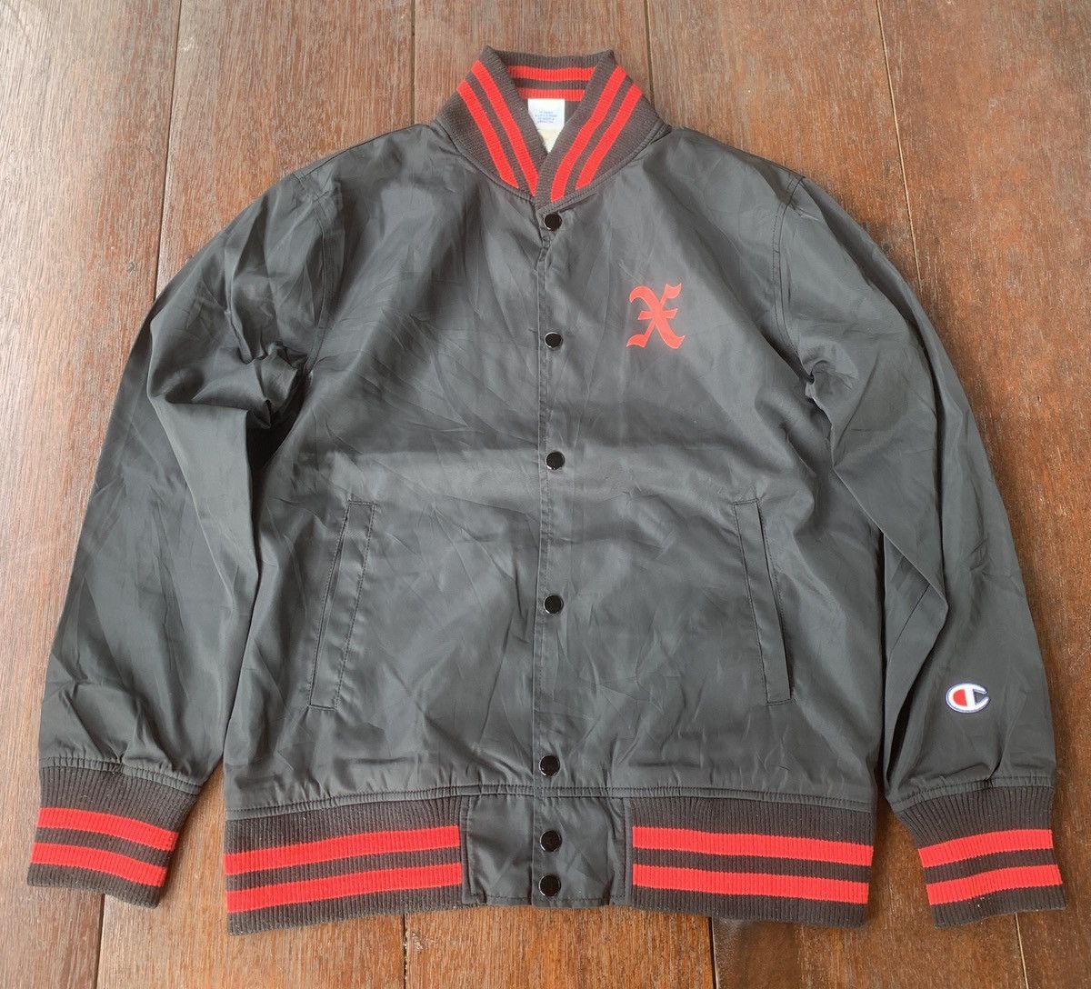Champion × Xlarge X Large x Champion XLarge crew varsity jacket Size US M / EU 48-50 / 2 - 2 Thumbnail