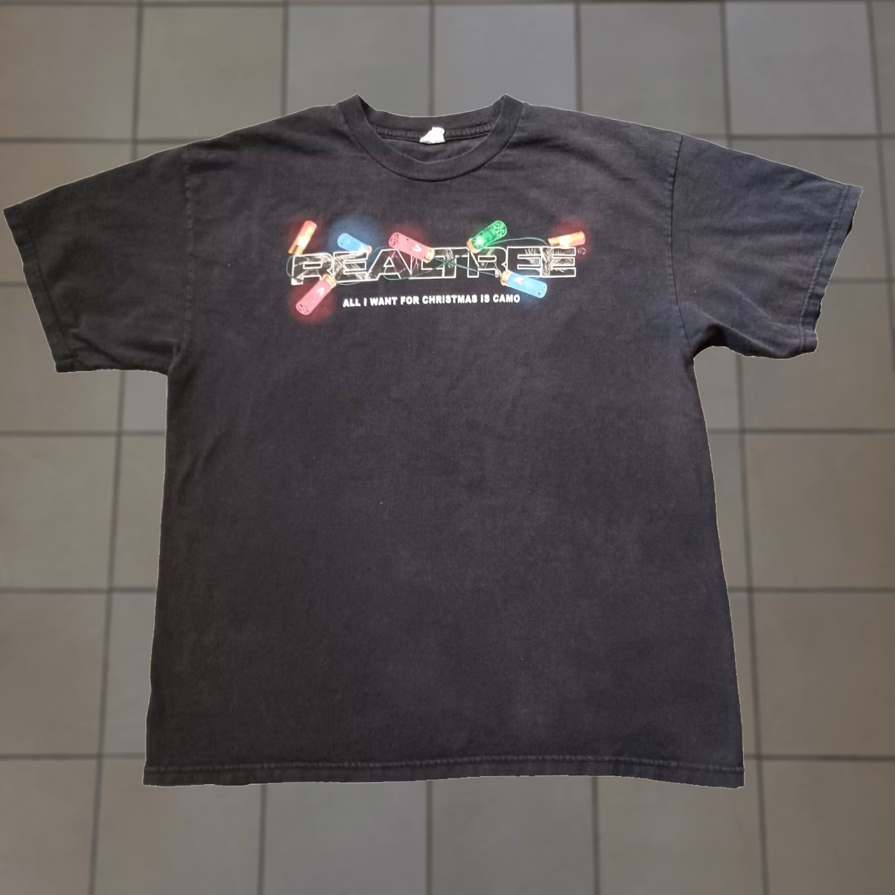 Realtree Realtree T Shirt Mens XL Black All I Want For Christmas Is Camo Lights Size US XL / EU 56 / 4 - 1 Thumbnail