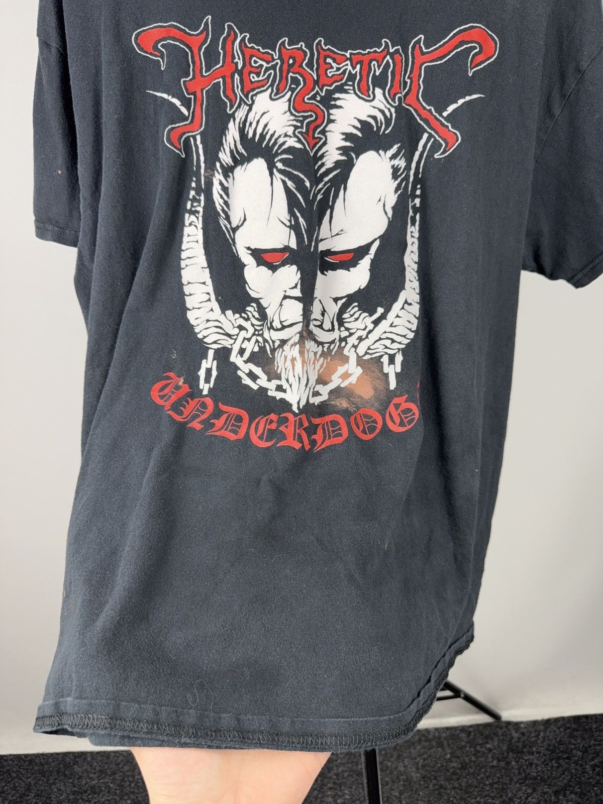 Band Tees 00s Heretic Underdogs Metal Band Graphic T Shirt Distressed Size US XL / EU 56 / 4 - 7 Thumbnail