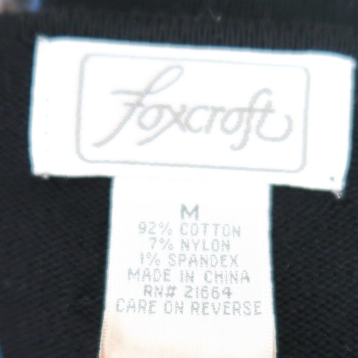 Vintage Foxcroft black zip front embroidered swirl pattern cardigan sweater M User: Foxcroft Black Zip Front Embroidered Swirl Pattern Cardigan Sweater M Size M / US 6-8 / IT 42-44 - 5 Thumbnail