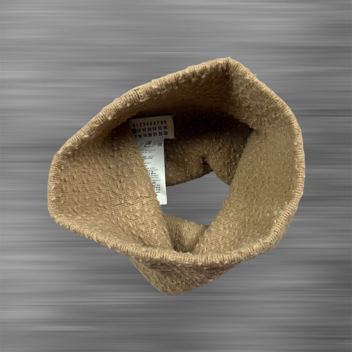 Maison Margiela MAISON MARGIELA Beige Gauge Pilled Tube Scarf Size ONE SIZE - 3 Thumbnail