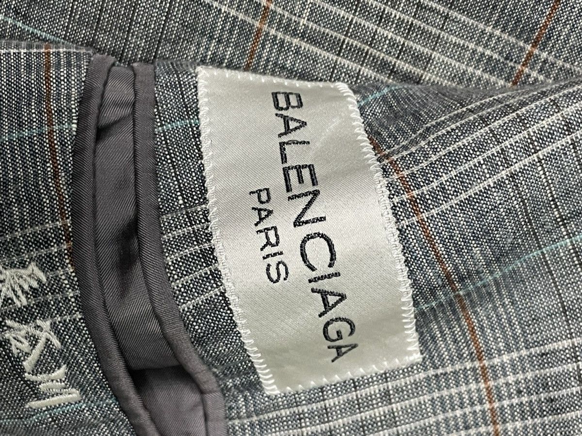 Balenciaga × Japanese Brand × Vintage Vintage Balenciaga Casual Light Blazer (81) Size US XXS / EU 40 - 8 Thumbnail