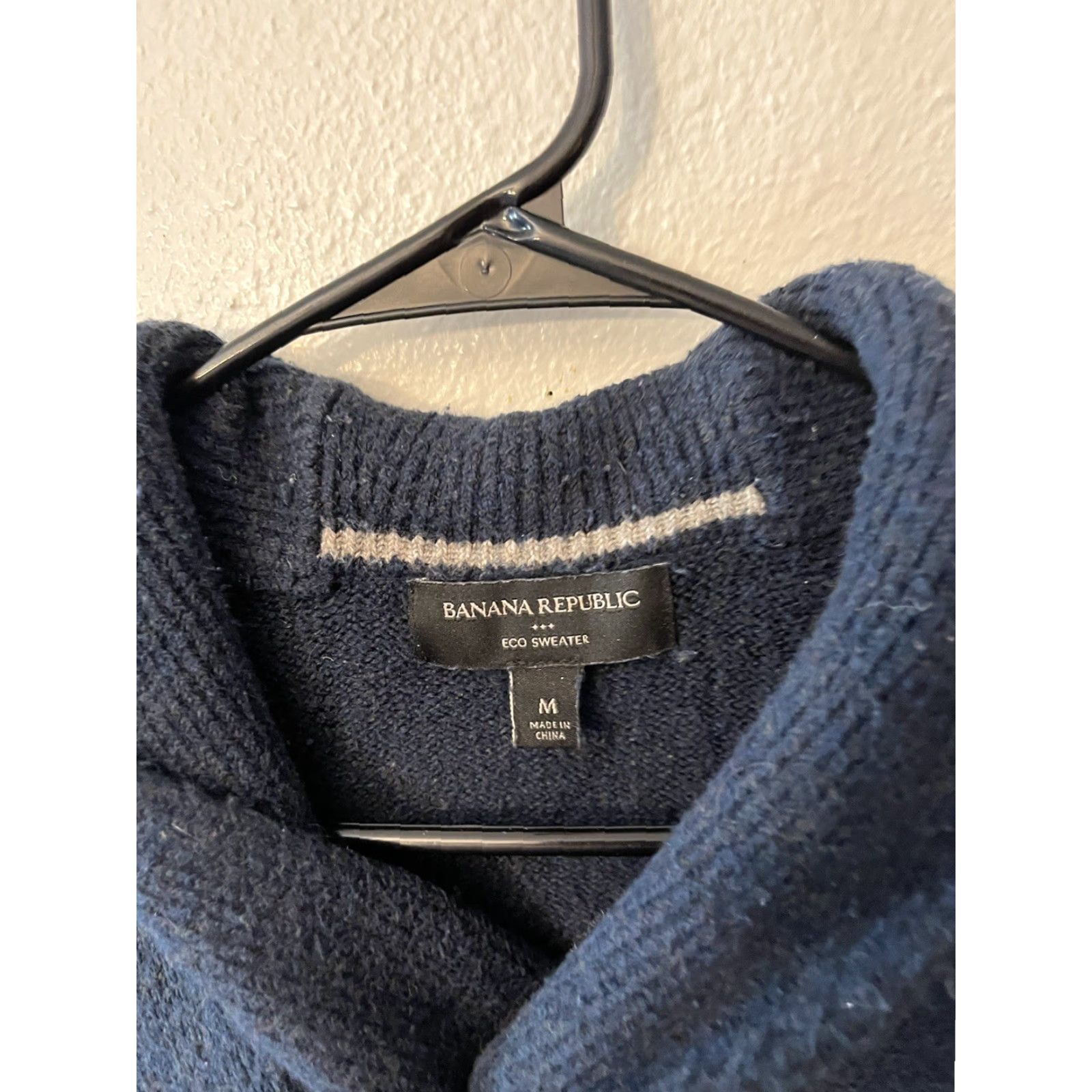 Banana Republic VINTAGE Banana Republic Mens Sweater Pullover Long Sleeve Collared Knit Fall Winter Navy Blue Size M Size US M / EU 48-50 / 2 - 2 Thumbnail
