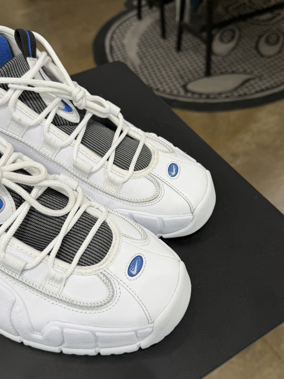 Nike Nike Air Max Penny 1 Home Size 10.5 (2022) Size US 10.5 / EU 43-44 - 8 Thumbnail