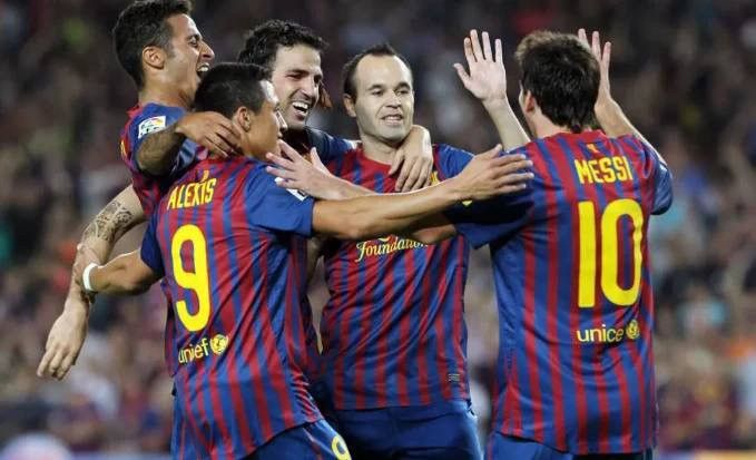Nike 2011/12 BARCELONA FC HOME SOCCER JERSEY SHIRT NIKE SIZE M Size US M / EU 48-50 / 2 - 2 Thumbnail