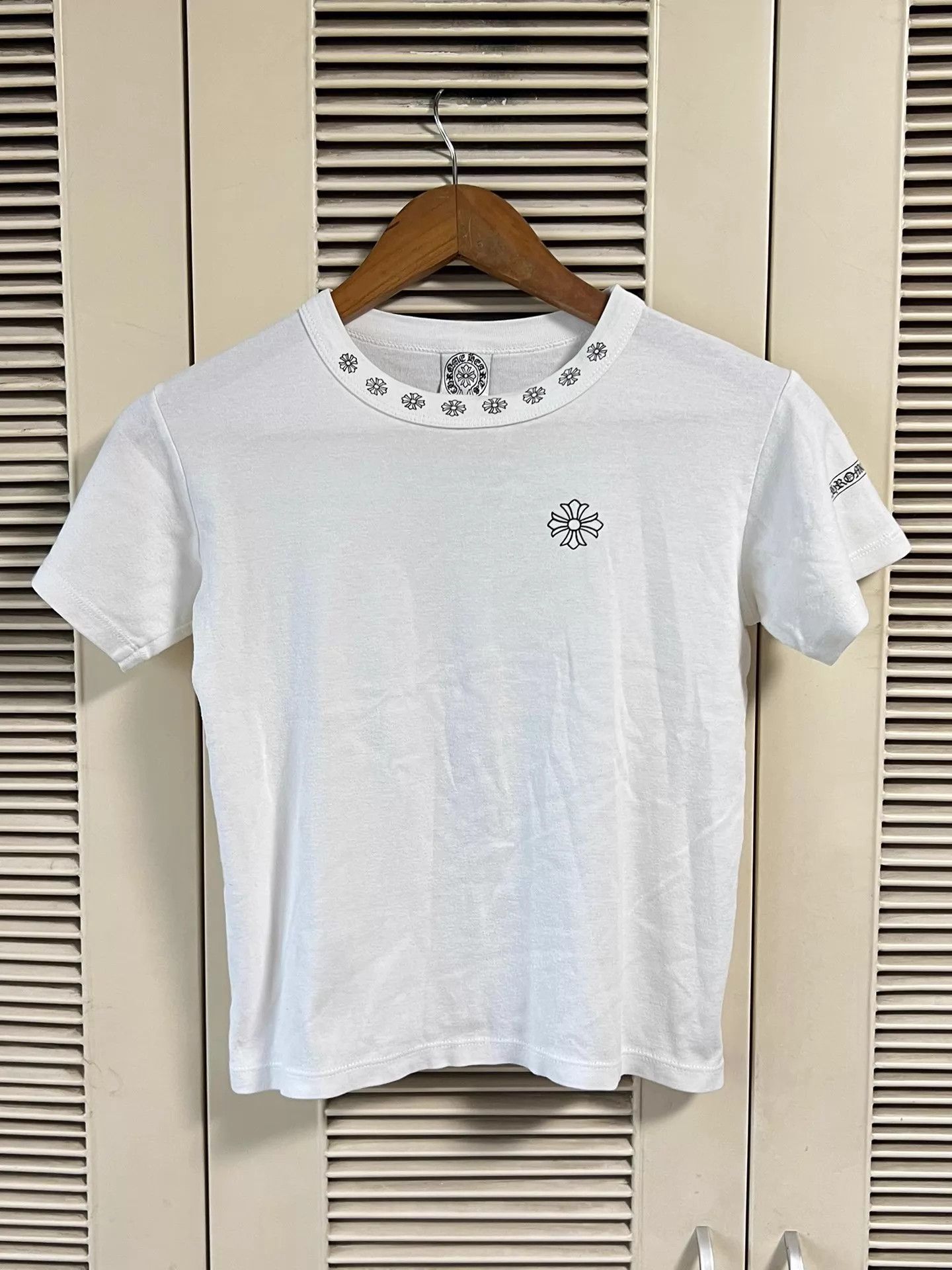 Chrome Hearts Chrome Hearts White SS Tee M Embrd Neck/Cuffs Back Lg Logo Size M / US 6-8 / IT 42-44 - 1 Thumbnail