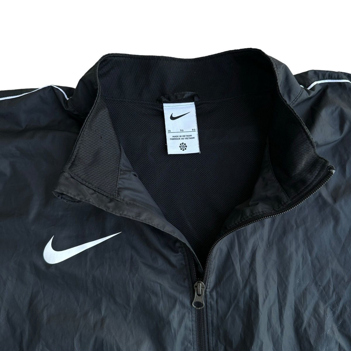 Nike Nike Training Tracksuit Jacket Windbreaker Lightweight Gym Size US XL / EU 56 / 4 - 4 Thumbnail