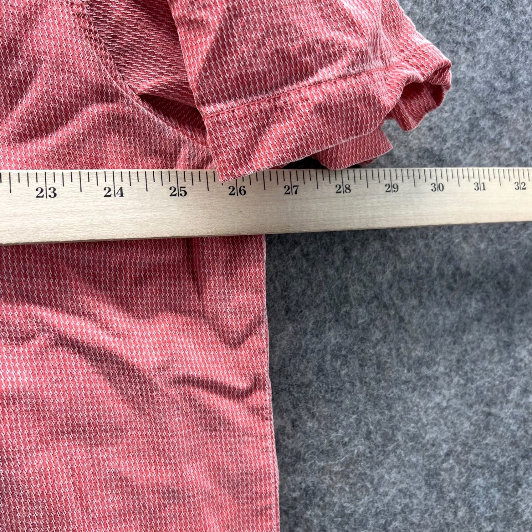 Tommy Bahama VINTAGE Tommy Bahama Shirt Men XXL Adult Pink Silk Button-Down Short Sleeve? Size US XXL / EU 58 / 5 - 4 Thumbnail