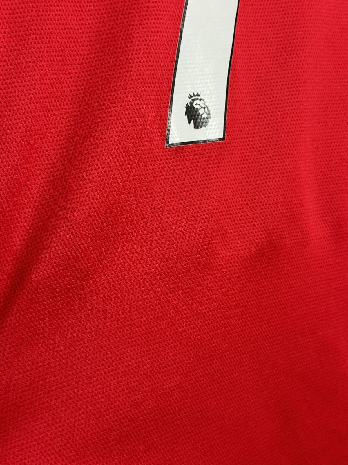 Adidas Manchester United 21/22 Home Ronaldo Football Jersey Size US S / EU 44-46 / 1 - 15 Thumbnail