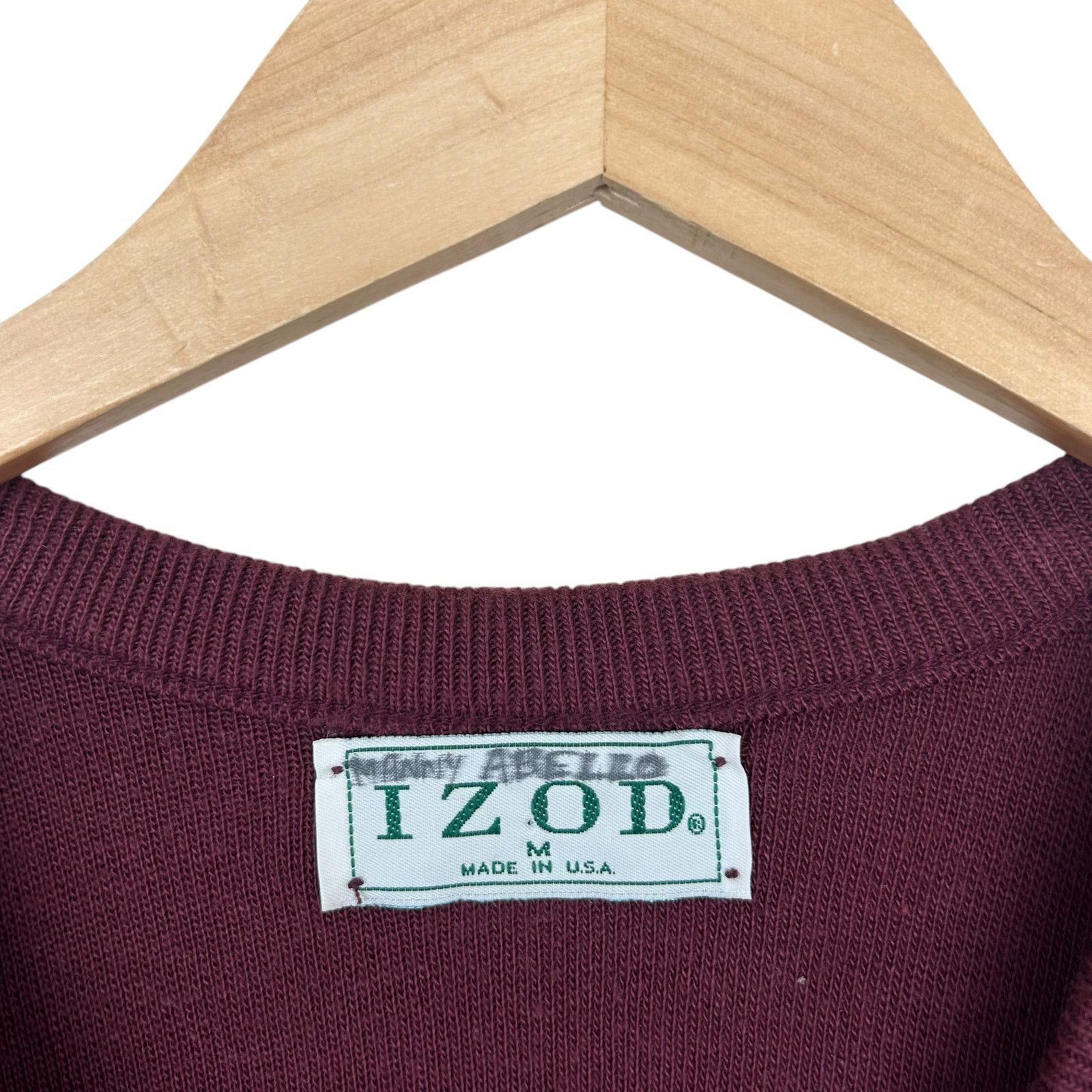 Izod Vintage Izod Maroon Sweater Vest Sz M Size M / US 6-8 / IT 42-44 - 3 Thumbnail