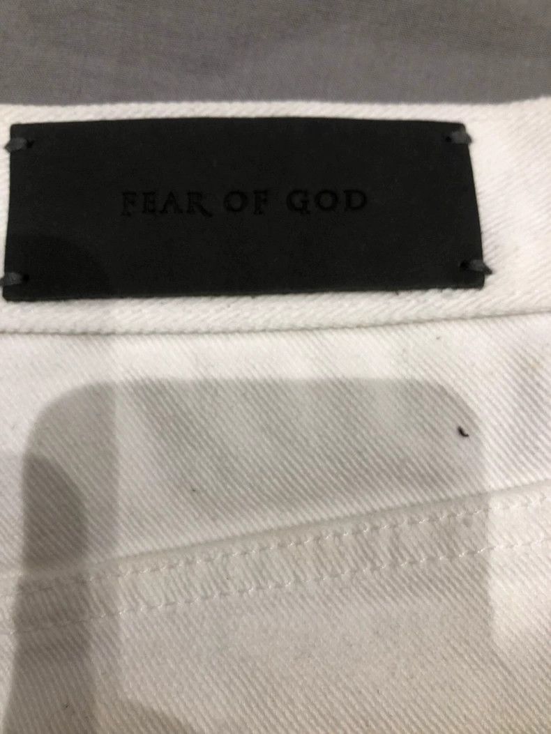 Fear of God Fear of God Ripped white jeans Size US 32 / EU 48 - 5 Thumbnail