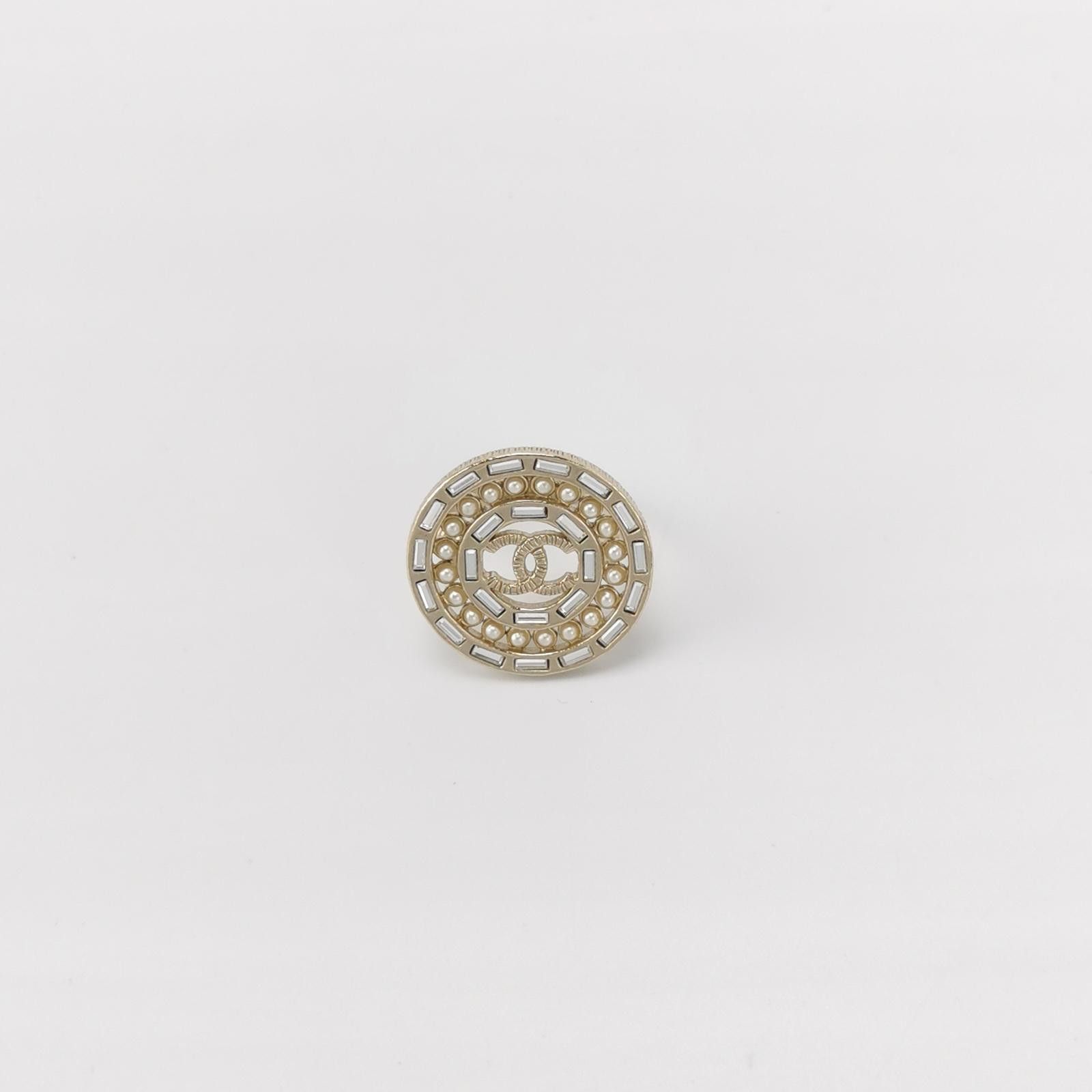 Chanel Chanel Imitation Crystal and Pearl Double C Logo Ring Size Size ONE SIZE - 2 Thumbnail