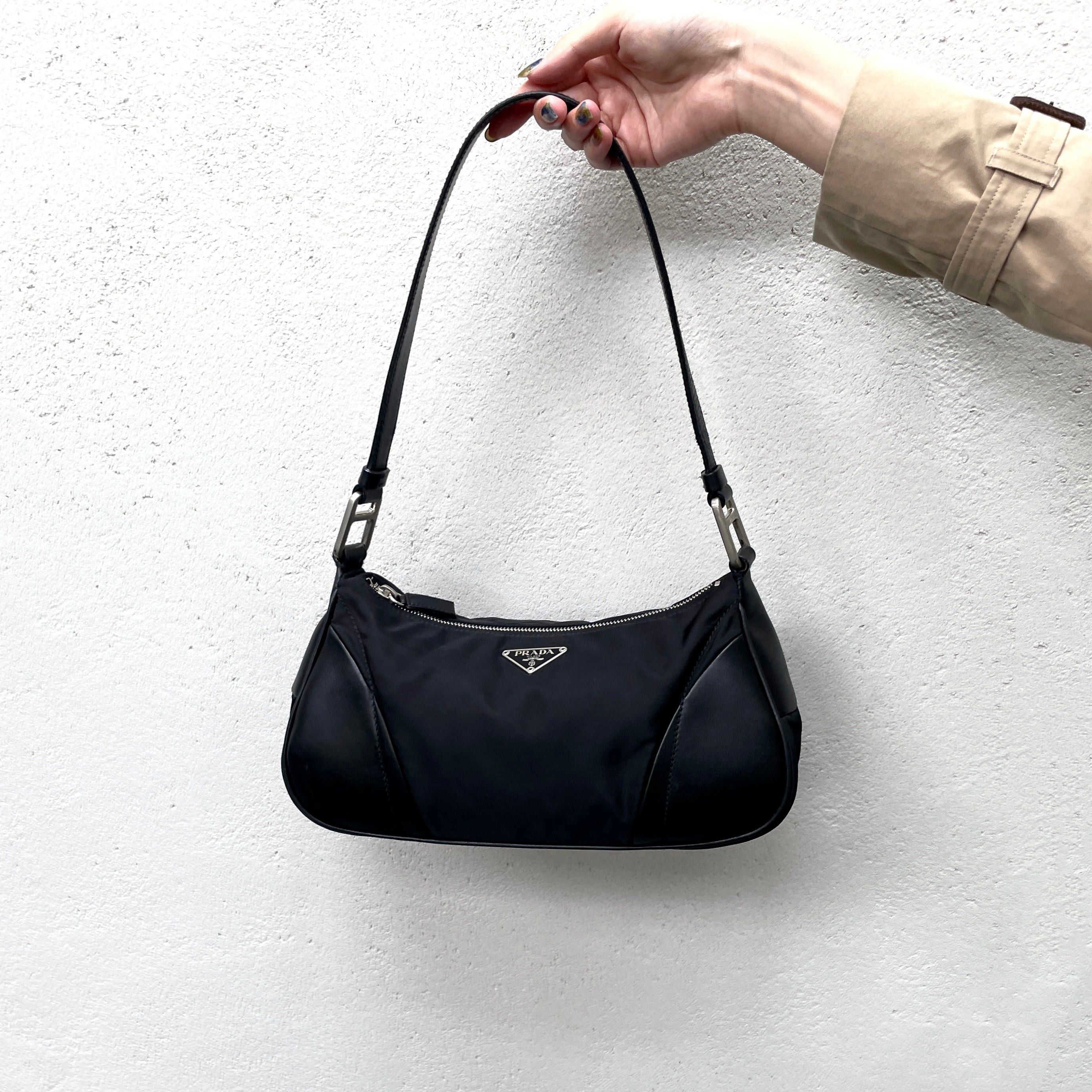 バッグ Prada Hobo Nylon Accessory Pouch Black Prada Accessory Pouch Nylon Hobo Bag Black – Stylish