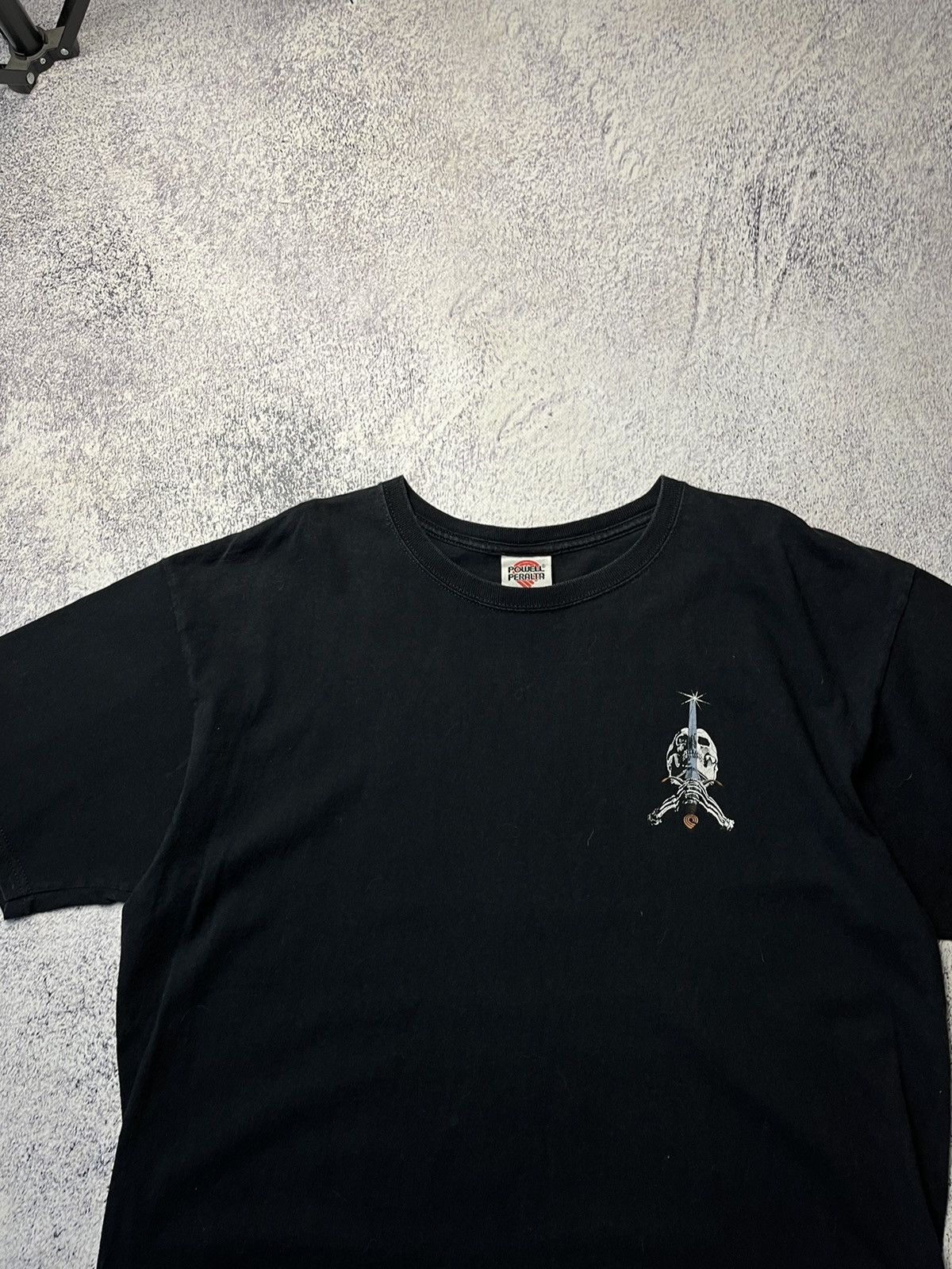 Powell Peralta 2005 Powell Peralta Skateboards T-Shirt Fading Distressed Size US XL / EU 56 / 4 - 11 Thumbnail