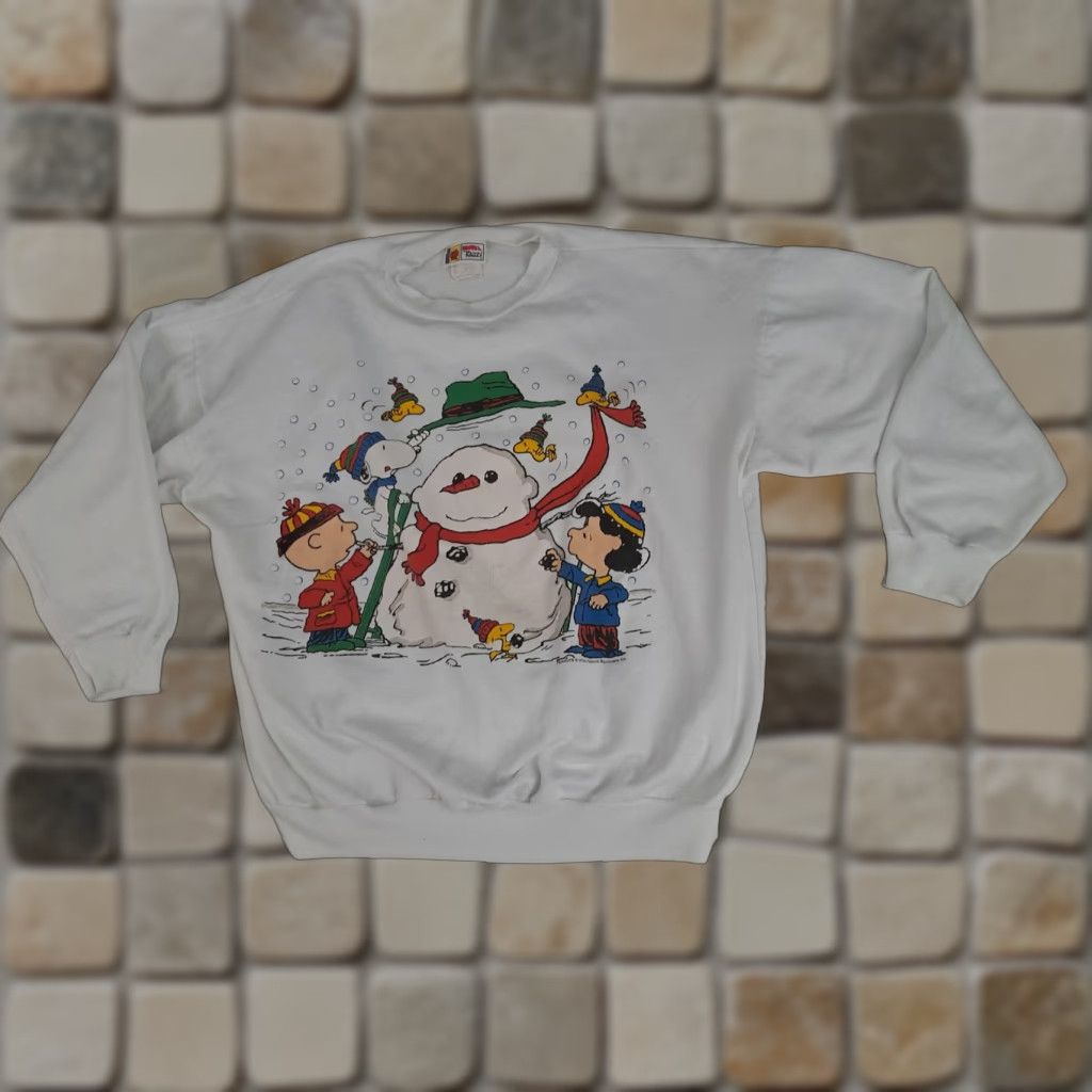 Peanuts VINTAGE Novel Teez Sweatshirt White Crew Neck Long Sleeve Snow Graphic Print Unisex Adults XL Pullover Canvas Cotton Reg/Regular Size US XL / EU 56 / 4 - 1 Thumbnail