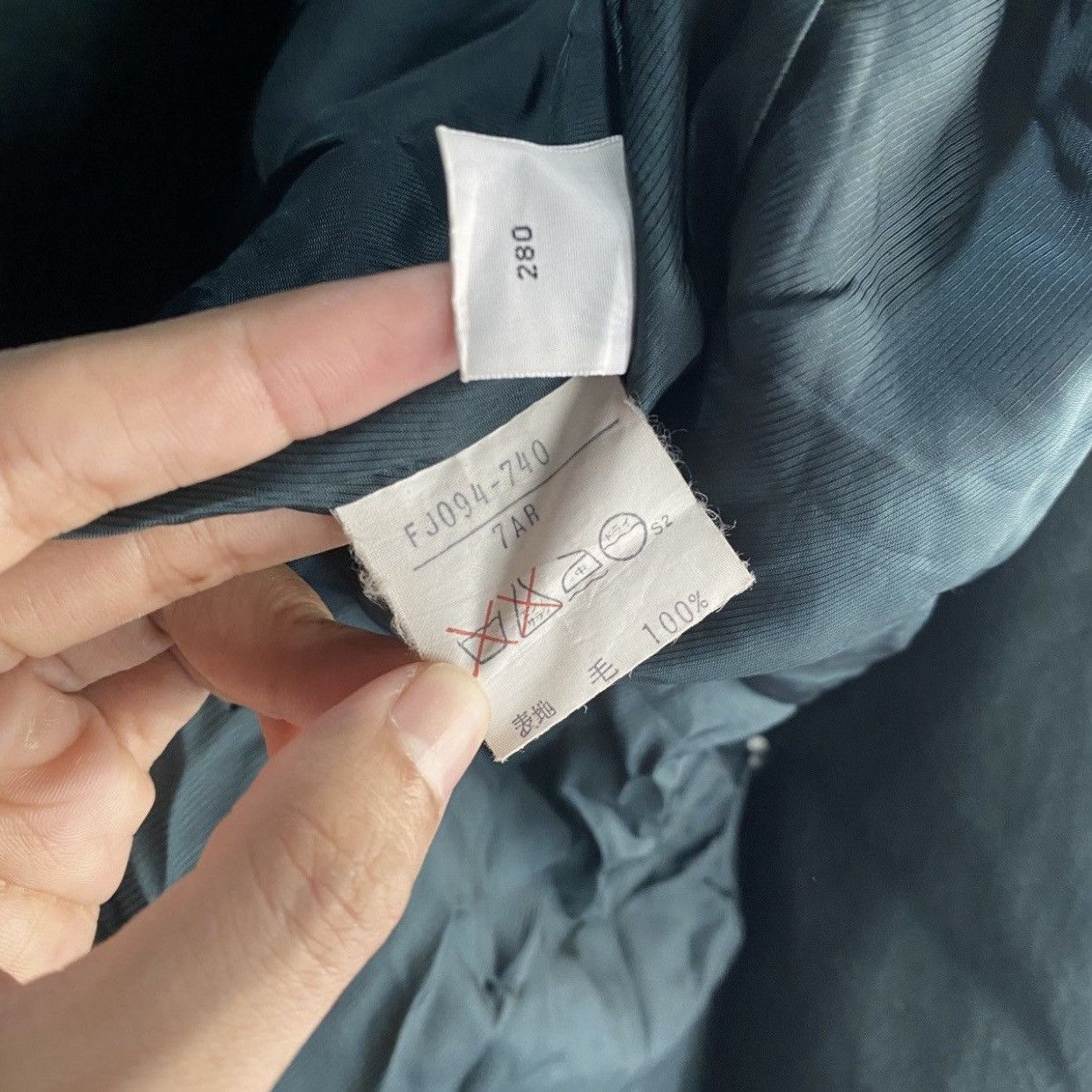 Burberry Vintage Burberry 100% Wool Double Breasted Blazer Jacket Size US S / EU 44-46 / 1 - 14 Thumbnail