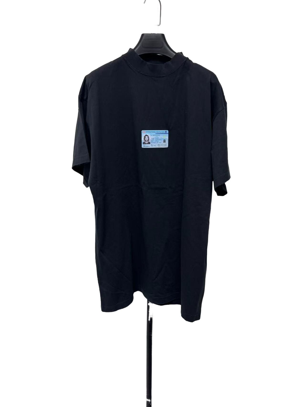 Balenciaga Balenciaga Identity Card Graphic T-Shirt 1 Size US S / EU 44-46 / 1 - 1 Thumbnail